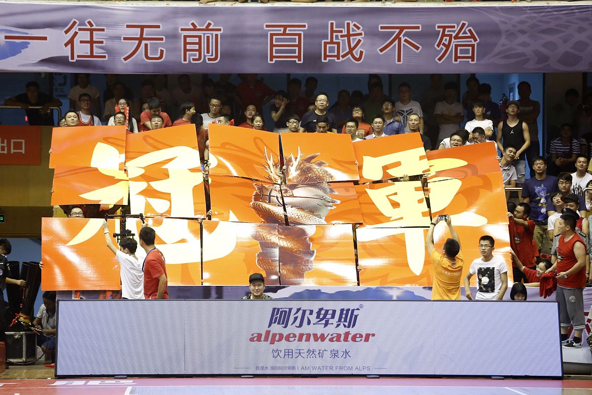 包含实力悬殊！球队轻松碾压对手，获得比赛胜利的词条